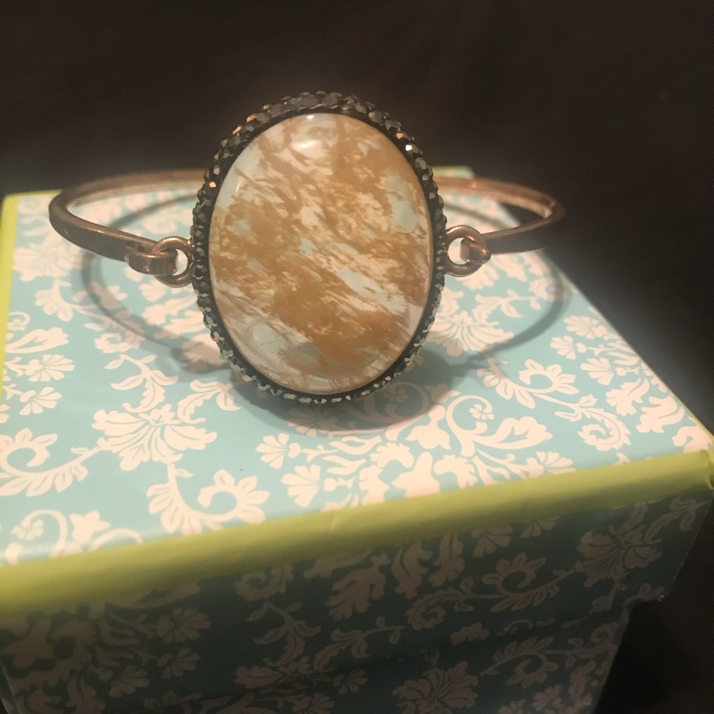 Gold and brown stone bracelet